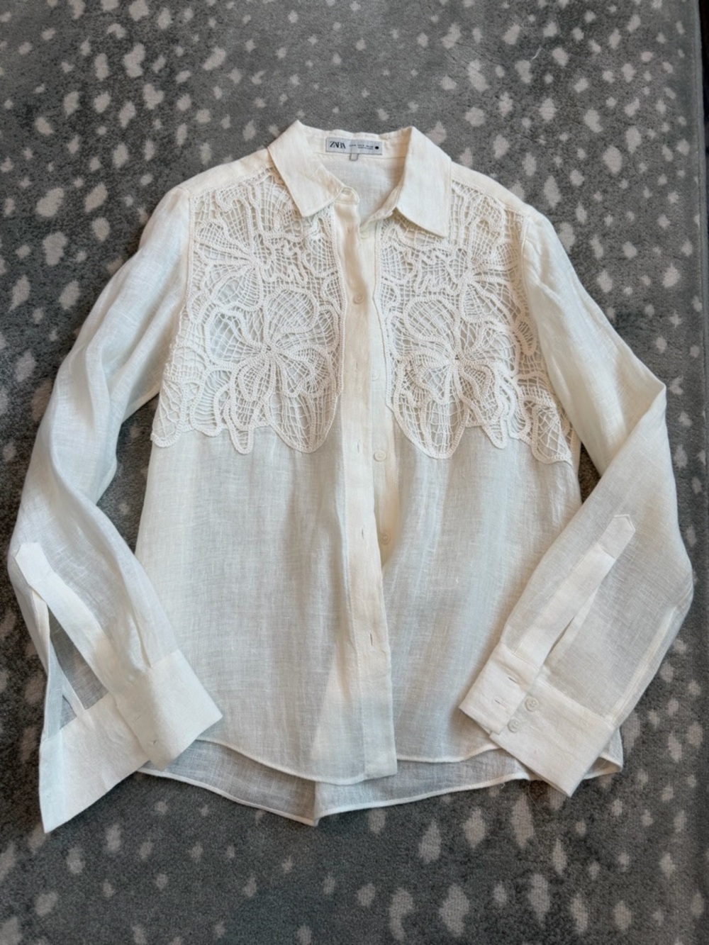 Zara White Linen Crochet Yoke Button-Down Shirt - size medium
